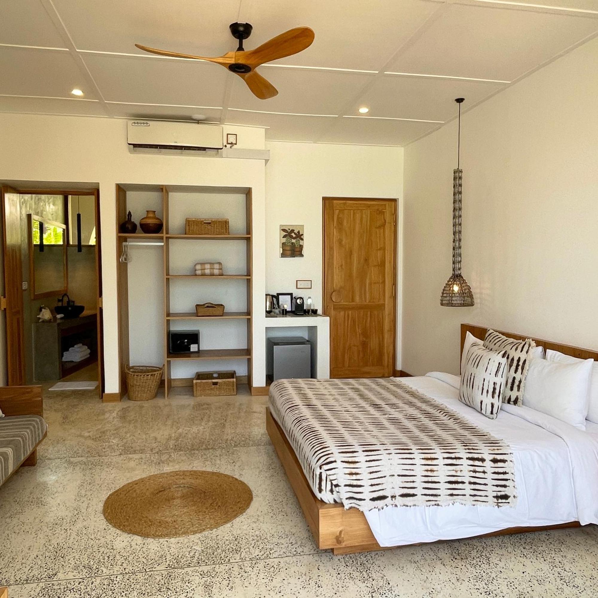 La Playa Beach Club Dikwella Luaran gambar